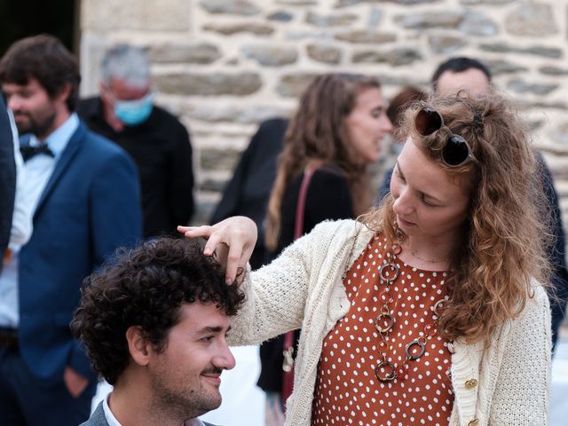 Le mariage de Loïc et Tania à Lorient, Morbihan 17