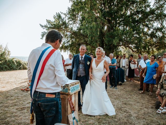 Le mariage de Pierre et Régine à Bonrepos-Riquet, Haute-Garonne 34