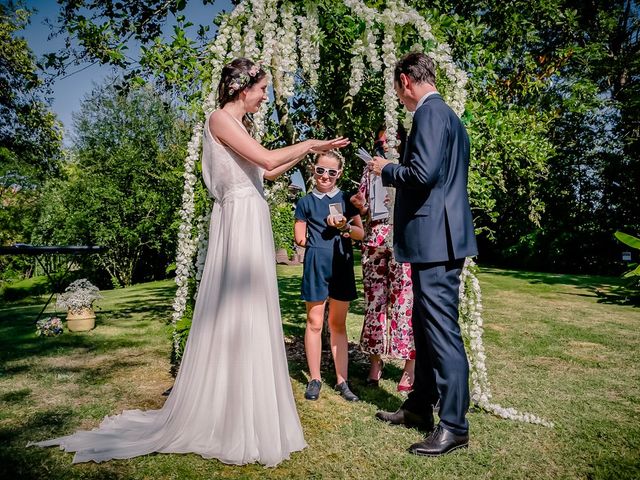 Le mariage de Olivier et Alexandra à Angoulême, Charente 46