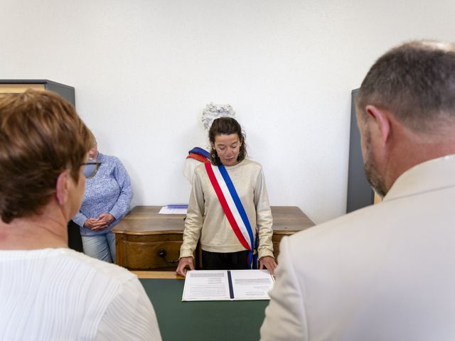 Le mariage de Patrick et Isabelle à Saint-Pont, Allier 5