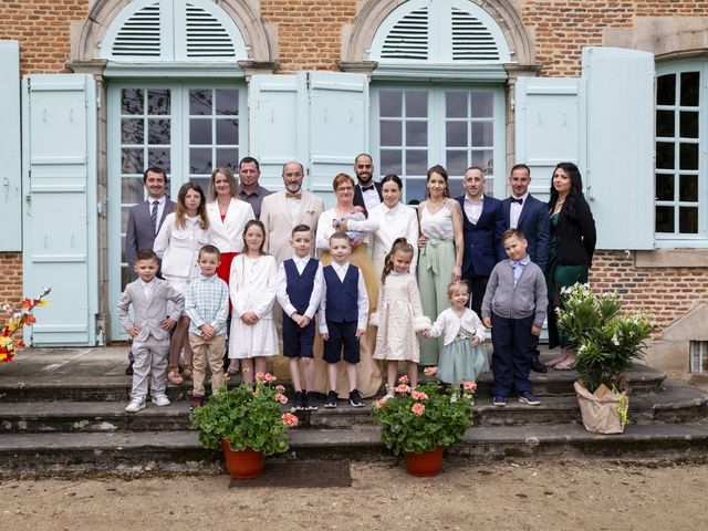 Le mariage de Patrick et Isabelle à Saint-Pont, Allier 14