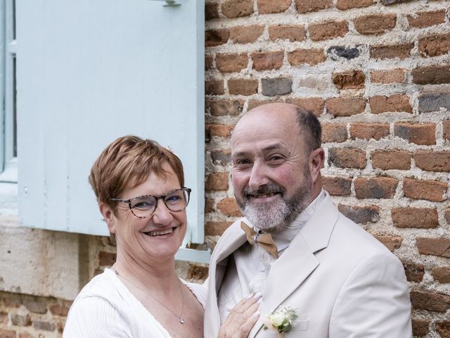 Le mariage de Patrick et Isabelle à Saint-Pont, Allier 15