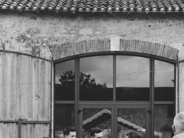 Le mariage de Antonin et Gaëtan à Sainte-Cécile, Vendée 20