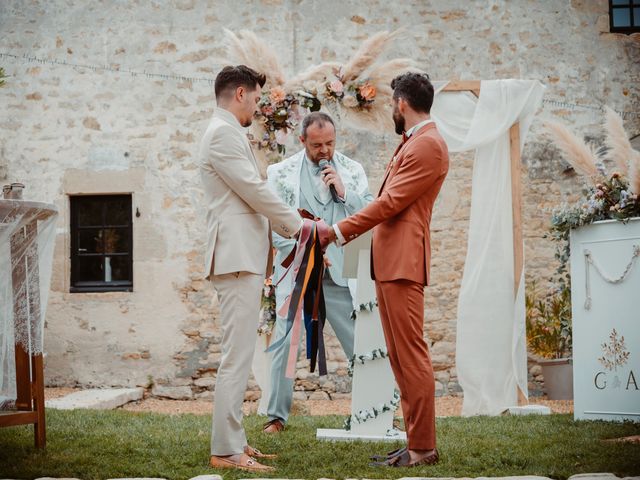 Le mariage de Antonin et Gaëtan à Sainte-Cécile, Vendée 29