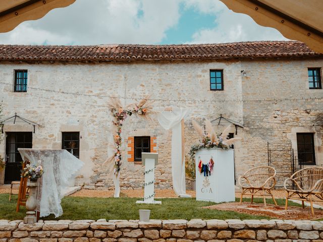 Le mariage de Antonin et Gaëtan à Sainte-Cécile, Vendée 64