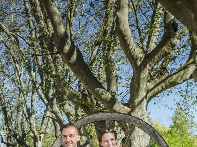 Le mariage de Julien et Ioana à Mirabeau, Vaucluse 3