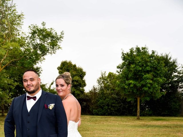 Le mariage de Fred  et Sarah à Grépiac, Haute-Garonne 1