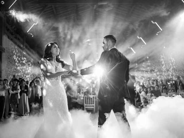 Le mariage de Thomas et Clara à Trets, Bouches-du-Rhône 16