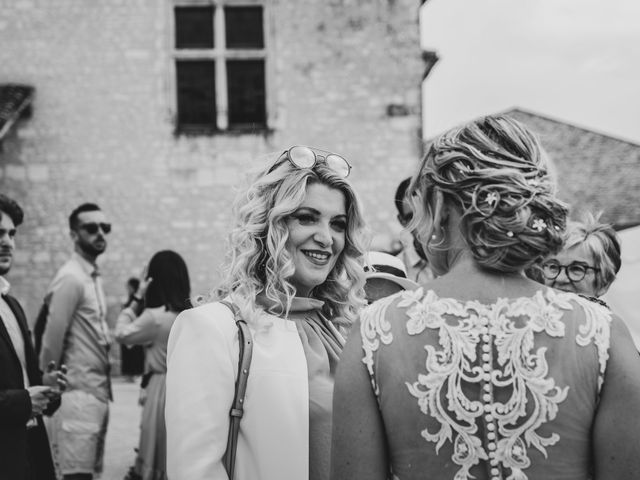 Le mariage de Antonio et Armelle à Saint-Nazaire-sur-Charente, Charente Maritime 15