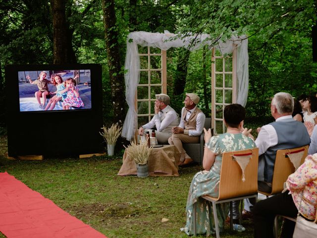 Le mariage de Rémi et Kévin à Bourges, Cher 56