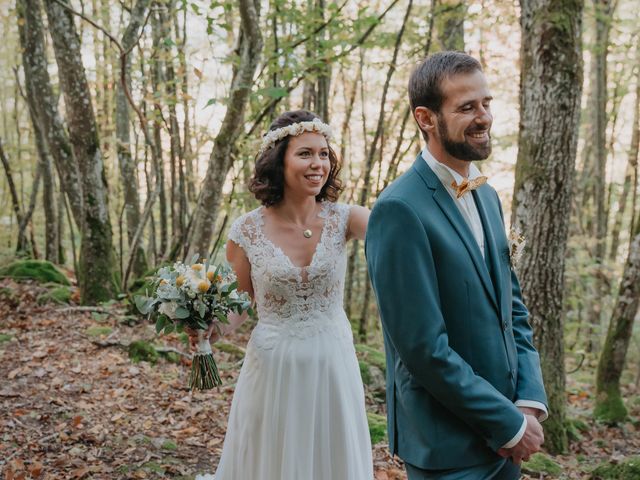 Le mariage de Eric et Leslie à Beaujeu, Rhône 2