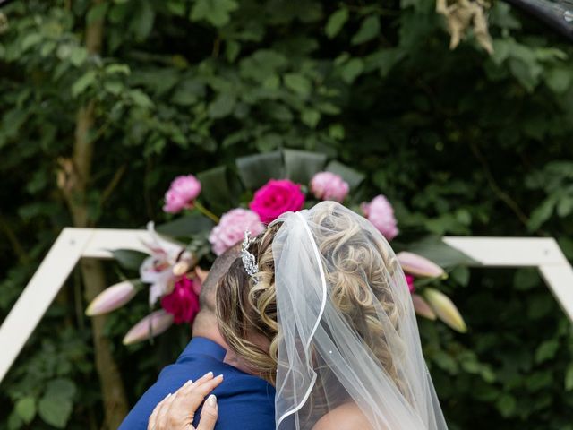 Le mariage de Jerome et Annabelle à Barberey-Saint-Sulpice, Aube 14