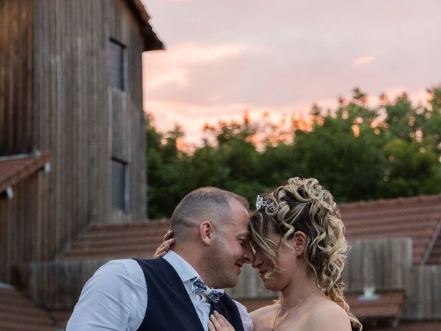 Le mariage de Jerome et Annabelle à Barberey-Saint-Sulpice, Aube 32