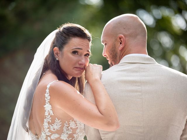 Le mariage de Vincent et Mathilde à Vignieu, Isère 32