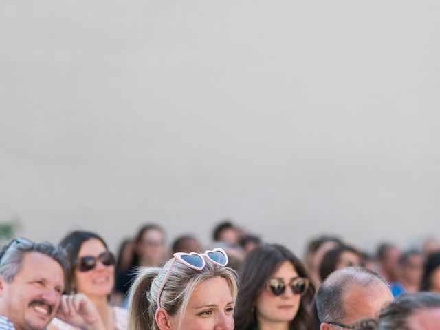 Le mariage de Jérémie et Lisa à Salt-en-Donzy, Loire 31
