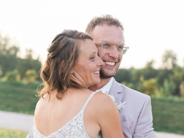 Le mariage de Jérémie et Lisa à Salt-en-Donzy, Loire 43