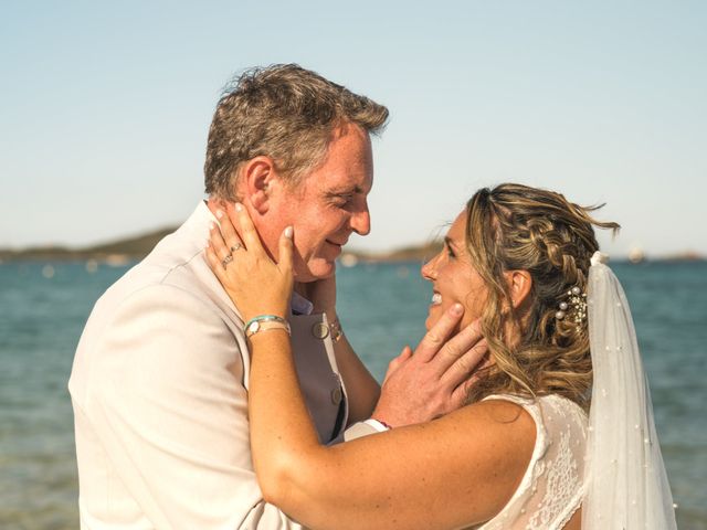 Le mariage de Gregory et Fanny à Porto-Vecchio, Corse 14