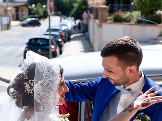 Le mariage de Mickael et Noria à Saint-Laurent-d&apos;Oingt, Rhône 18