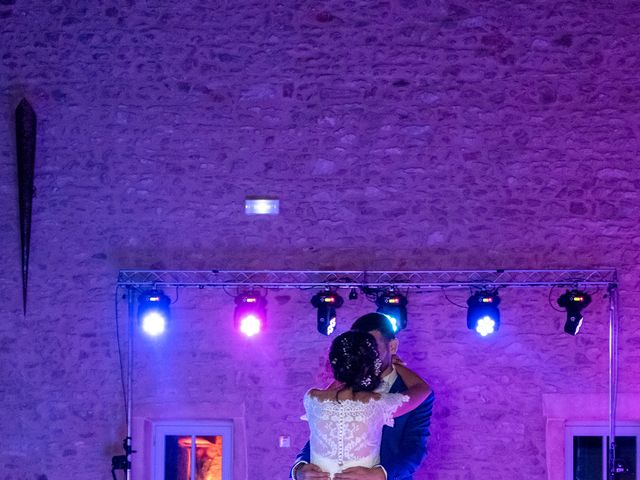 Le mariage de Mickael et Noria à Saint-Laurent-d&apos;Oingt, Rhône 50
