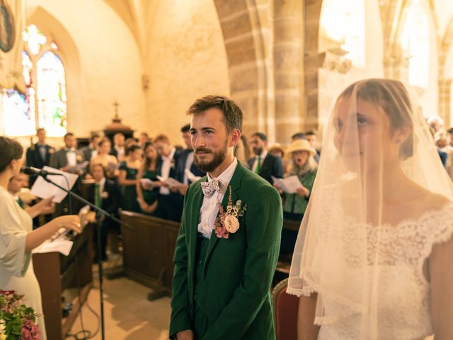 Le mariage de Victor et Margot à Bassoncourt, Haute-Marne 12