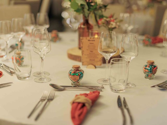 Le mariage de Magaly et Edwin à Thonon-les-Bains, Haute-Savoie 44