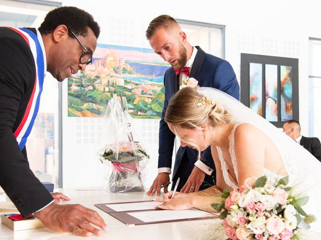 Le mariage de Alexandre et Marine à Juvignac, Hérault 17