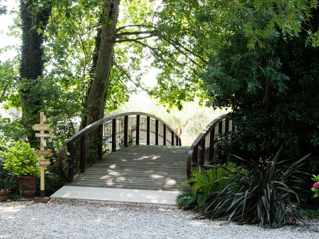 Le mariage de Alexandre et Marine à Juvignac, Hérault 23