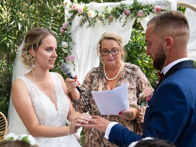 Le mariage de Alexandre et Marine à Juvignac, Hérault 44