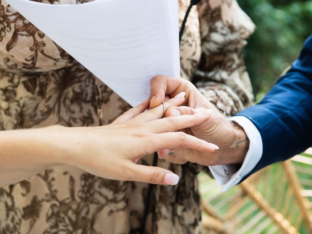 Le mariage de Alexandre et Marine à Juvignac, Hérault 45