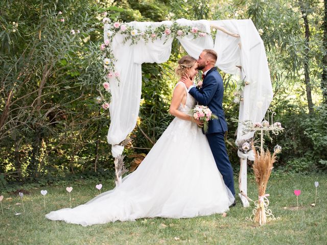 Le mariage de Alexandre et Marine à Juvignac, Hérault 56