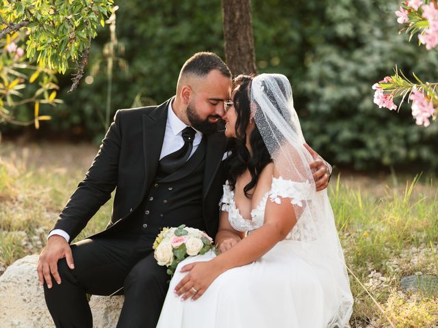 Le mariage de Daniel et Lara à Martigues, Bouches-du-Rhône 2