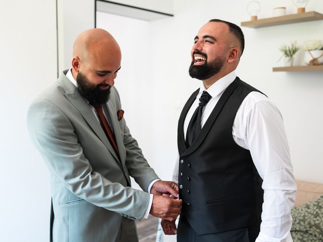 Le mariage de Daniel et Lara à Martigues, Bouches-du-Rhône 15