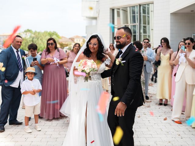 Le mariage de Daniel et Lara à Martigues, Bouches-du-Rhône 24