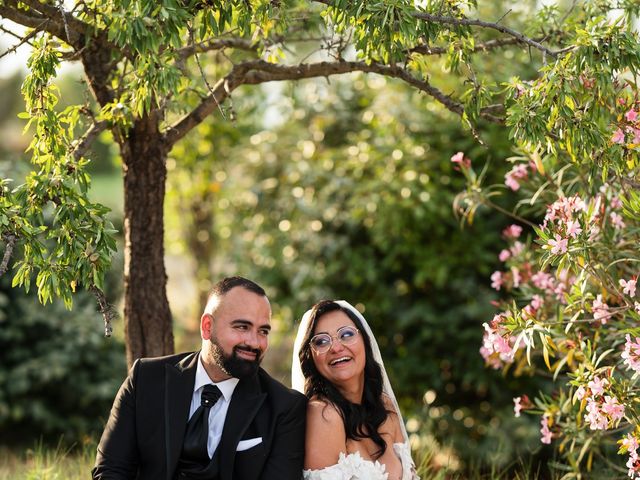 Le mariage de Daniel et Lara à Martigues, Bouches-du-Rhône 37