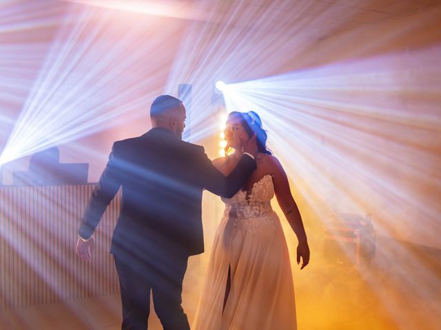Le mariage de Daniel et Lara à Martigues, Bouches-du-Rhône 45