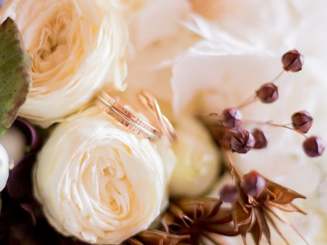 Le mariage de Clément et Célia à Savignac, Gironde 14