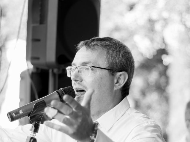 Le mariage de Clément et Célia à Savignac, Gironde 33