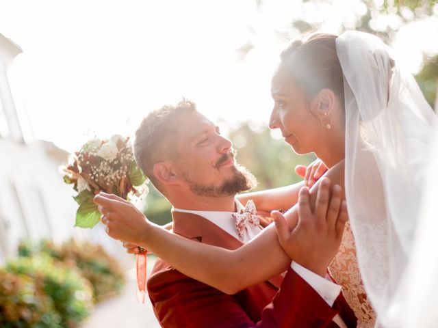 Le mariage de Clément et Célia à Savignac, Gironde 42