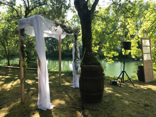 Le mariage de Agy et Vanessa  à Mosnac, Charente 9