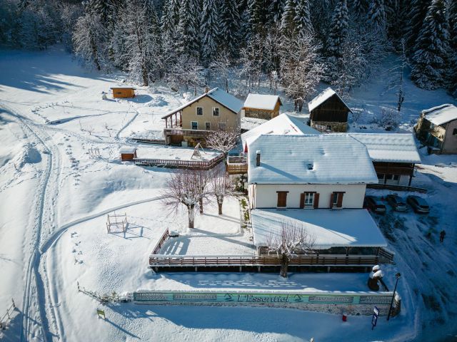 Le mariage de Antoine et Eléonore à Le Haut-Bréda, Isère 4