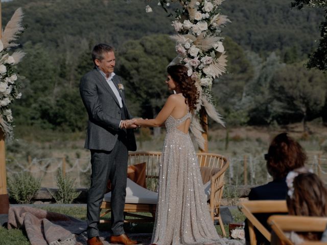 Le mariage de Cyril et Noémie à Orgon, Bouches-du-Rhône 5