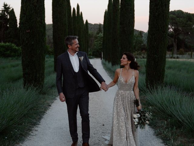 Le mariage de Cyril et Noémie à Orgon, Bouches-du-Rhône 11