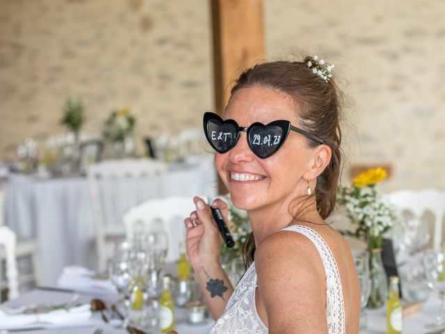 Le mariage de Thomas et Emilie à Prunay-en-Yvelines, Yvelines 14