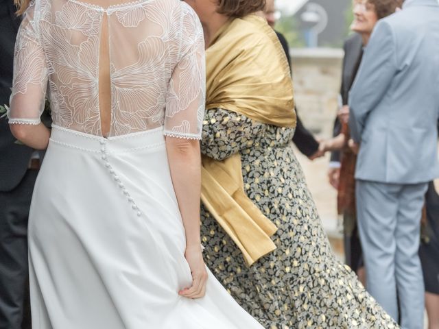 Le mariage de Antoine et Clélia à Vaudry, Calvados 41