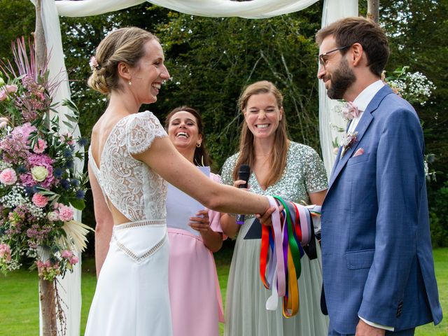 Le mariage de Antoine et Julia à Quimper, Finistère 42