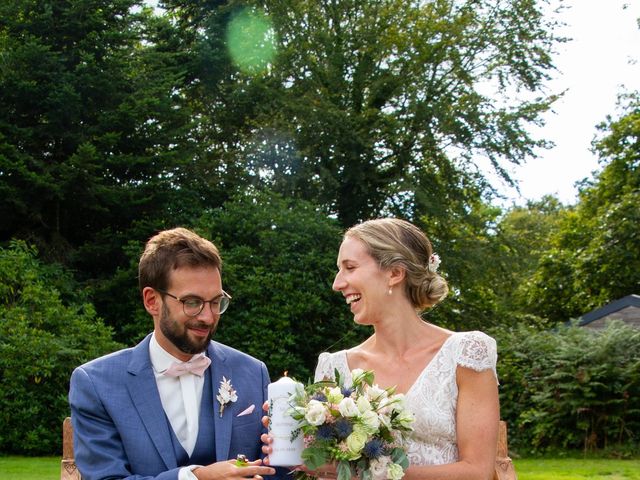 Le mariage de Antoine et Julia à Quimper, Finistère 44