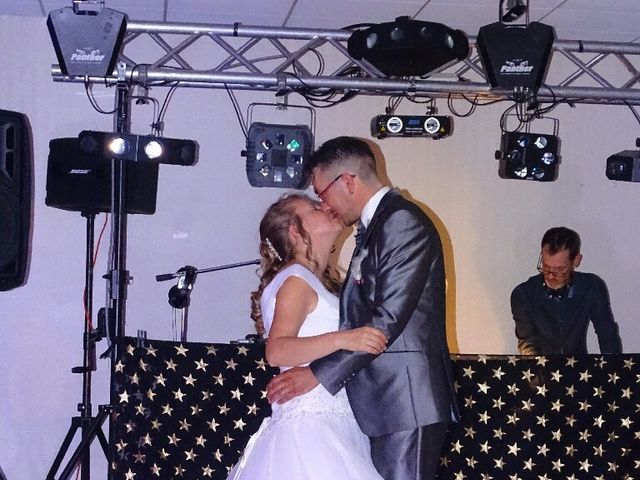 Le mariage de Jean-marie et Anita à Cambrai, Nord 24