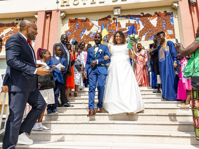 Le mariage de Jean-Christophe et Marie à Maurepas, Yvelines 18