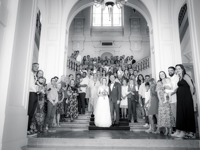 Le mariage de Julian et Lucie à Limoges, Haute-Vienne 34