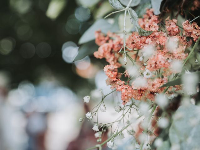 Le mariage de Jonathan et Noémie à Capestang, Hérault 15